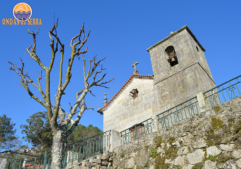 Igreja Paroquial de São Martinho de Alcôba - Macieira de Alcôba - PR4 - Trilho das Terras de Granito em Macieira de Alcôba